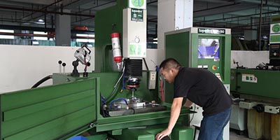 東莞恩創(chuàng)精密五金-鋅合金壓鑄件應(yīng)用于哪個行業(yè)？